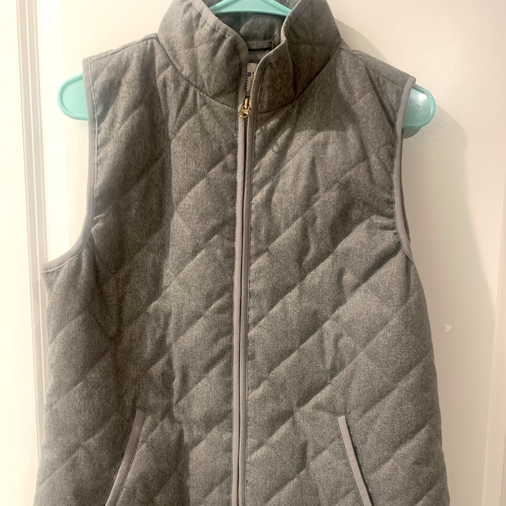 Gray Old Navy Vest